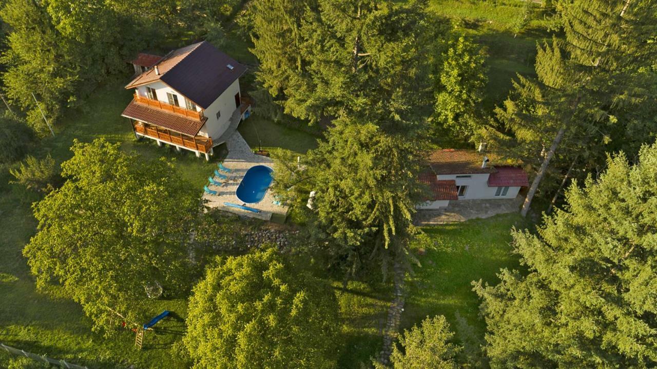 Пе́Трови Вили Ribarica Exterior photo